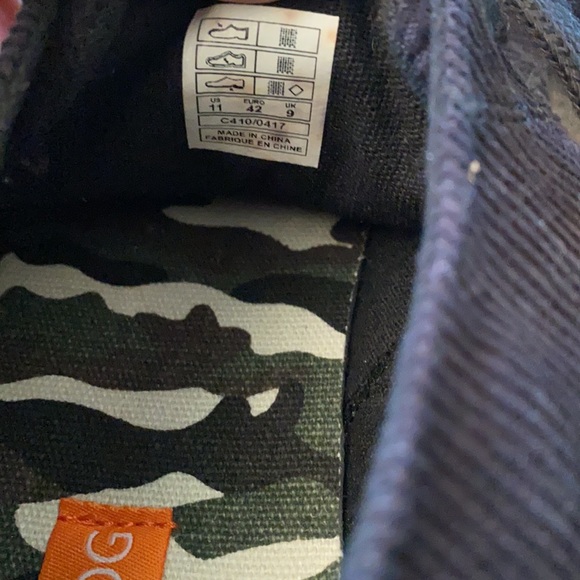 Rocket Dog men’s black corduroy sneakers; size 11 - Picture 8 of 9